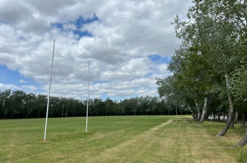 Rugy posts in Saltcoats park